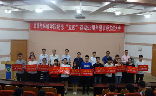 3dh��
�ٿ�������ġ��˶�98�����߱����Ƚ����